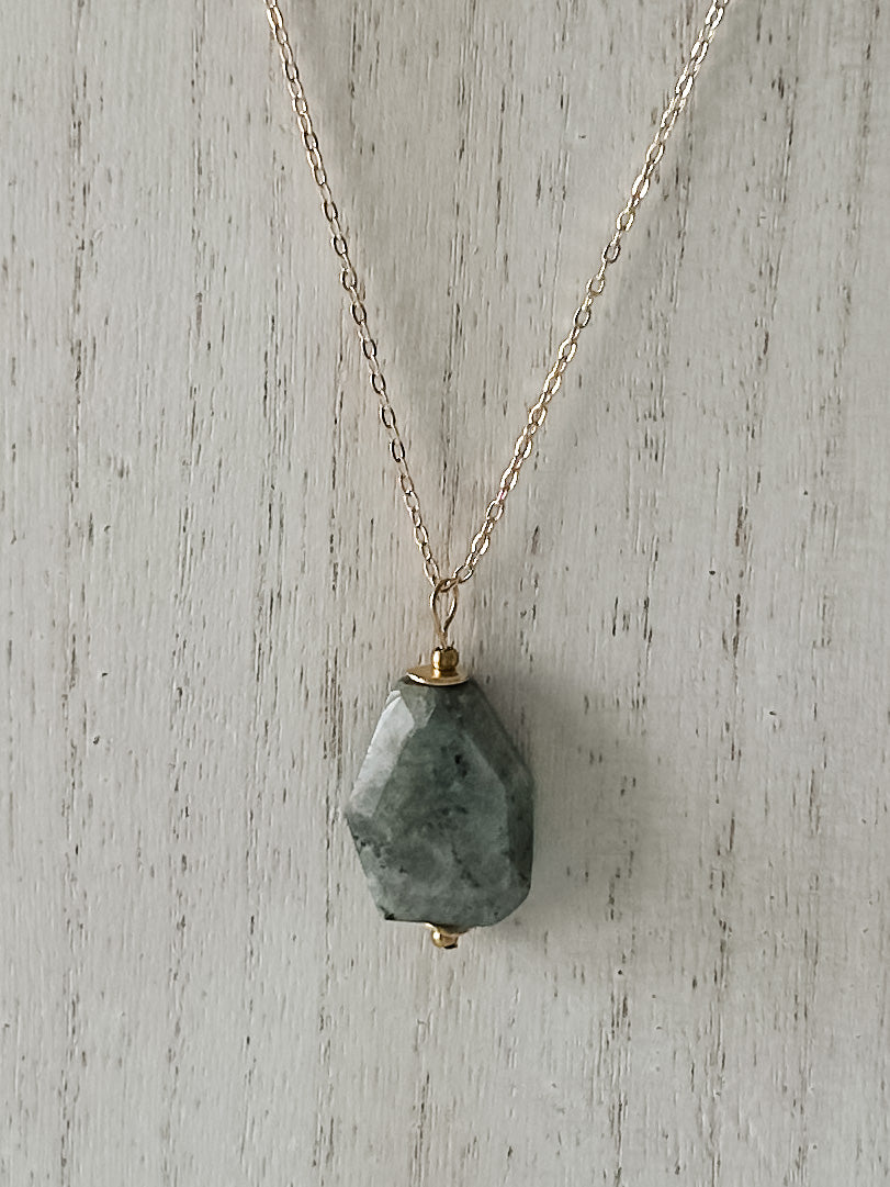 Labradorite Pendant Gold Necklace