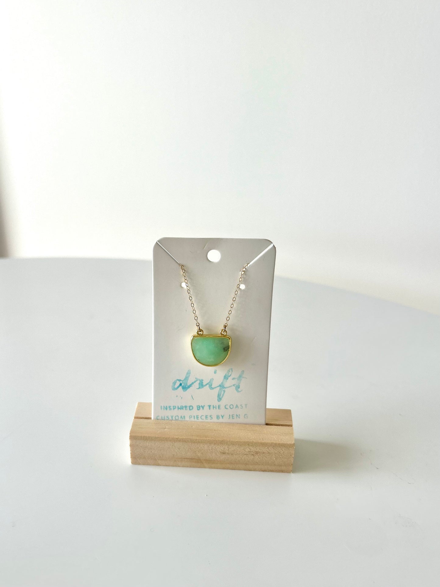 Gold-edged Faceted Australian Jade Necklace