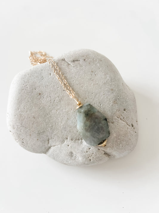 Labradorite Pendant Gold Necklace