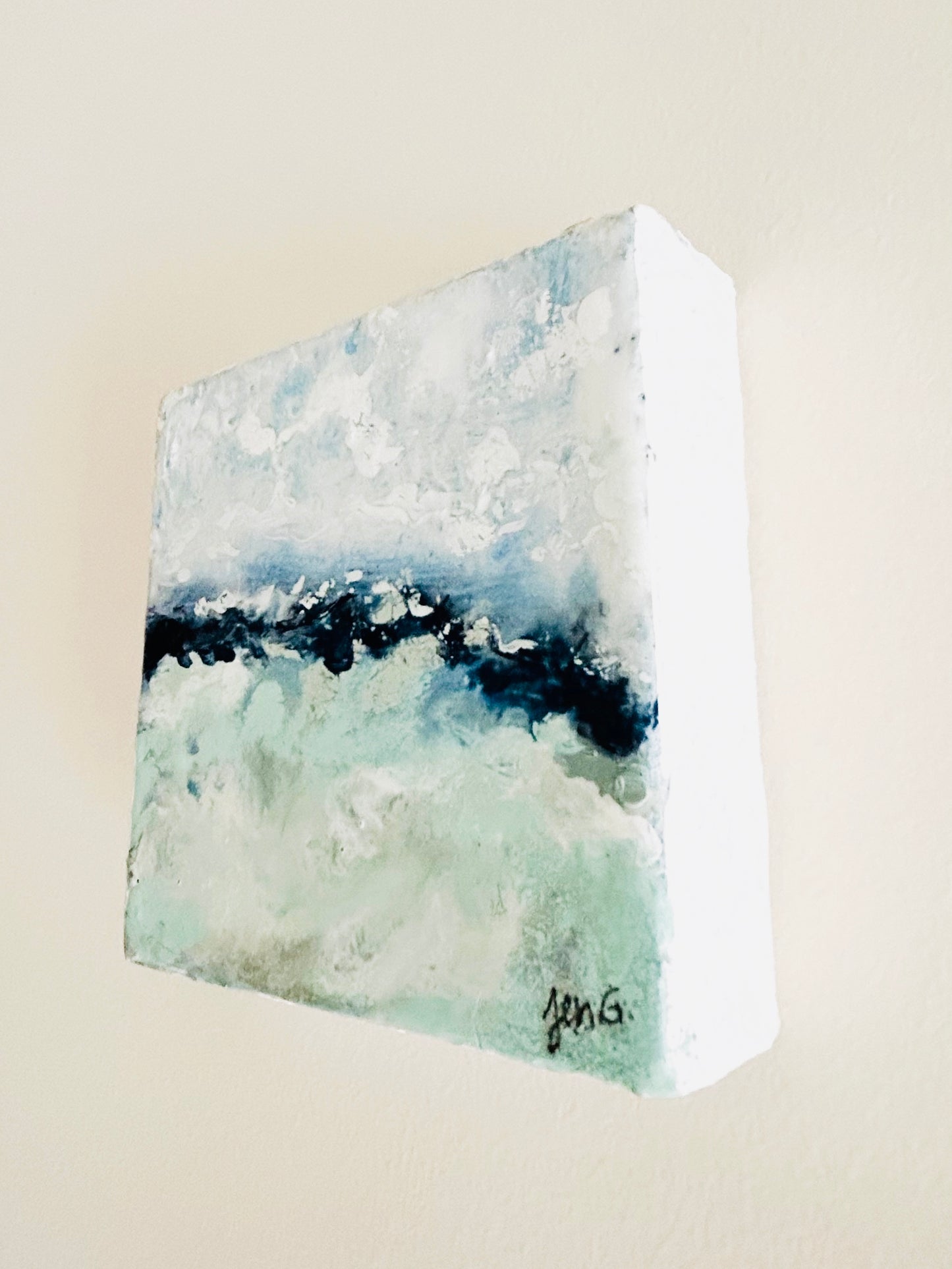 Aqua Dream:  5 x 5 x 1.5